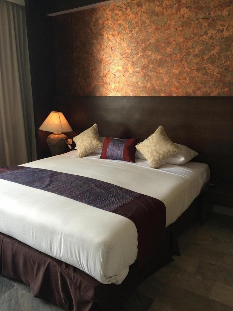 Royal Lanna Hotel Τσιάνγκ Μάι Εξωτερικό φωτογραφία