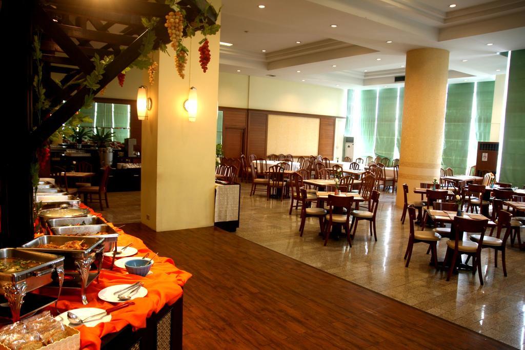 Royal Lanna Hotel Τσιάνγκ Μάι Εξωτερικό φωτογραφία