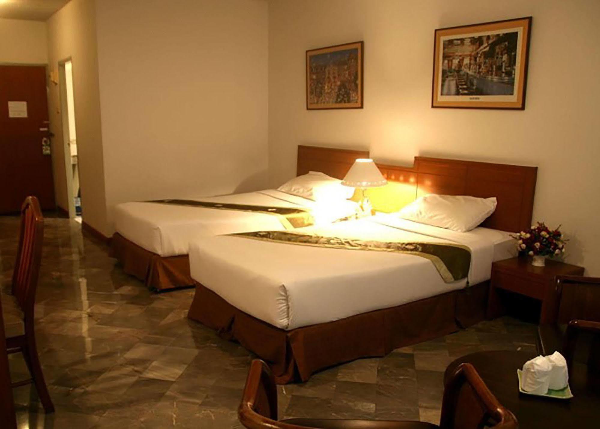 Royal Lanna Hotel Τσιάνγκ Μάι Εξωτερικό φωτογραφία